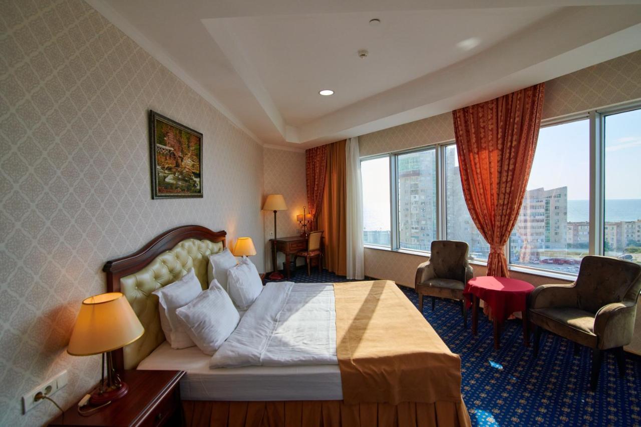Grand Hotel Victory Aktau  Eksteriør billede